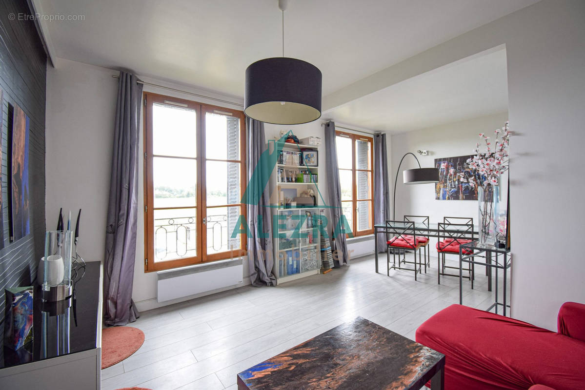 Appartement à CARRIERES-SUR-SEINE