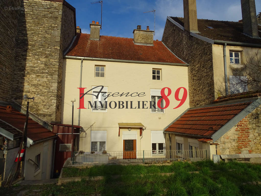 Maison à CHATILLON-SUR-SEINE