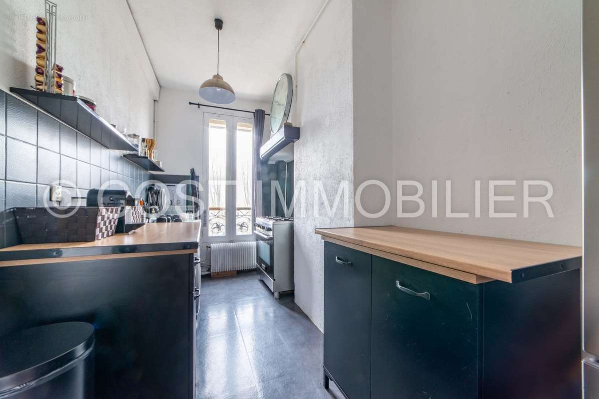 Appartement à ASNIERES-SUR-SEINE