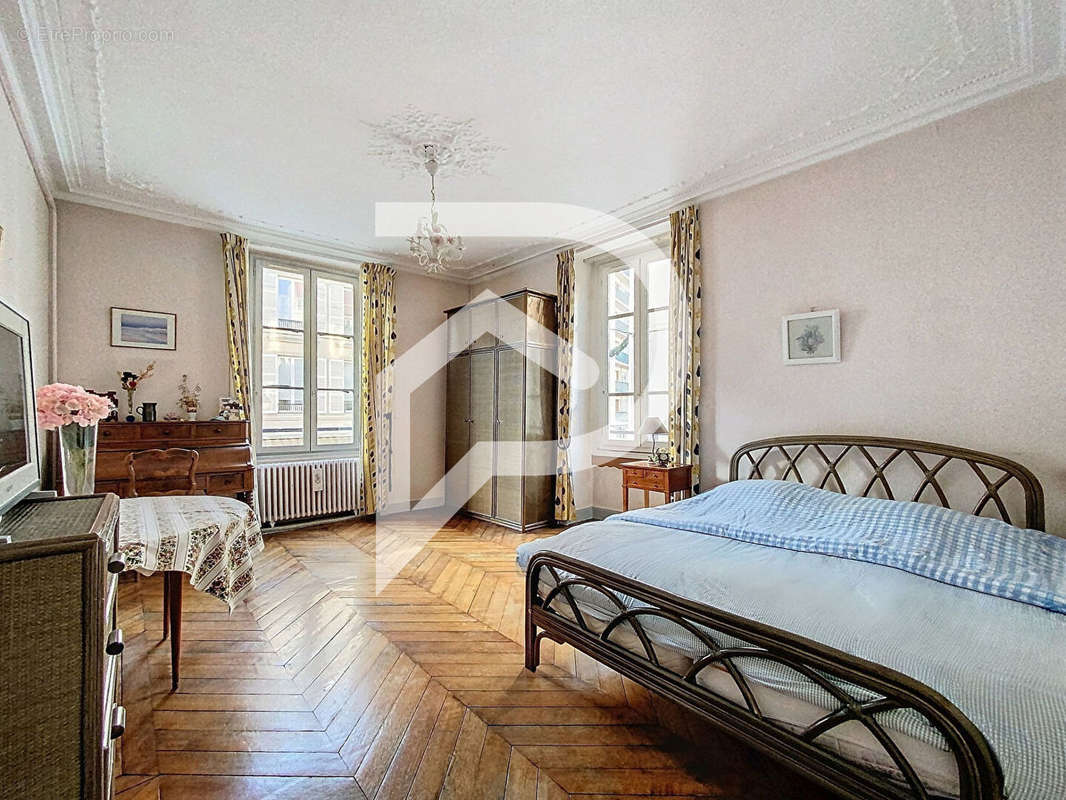 Appartement à SAINT-GERMAIN-EN-LAYE