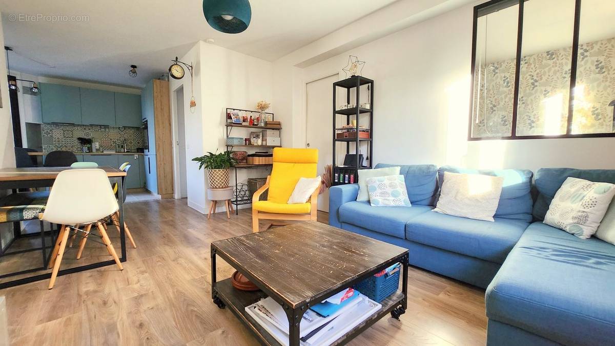 Appartement à MAISONS-ALFORT