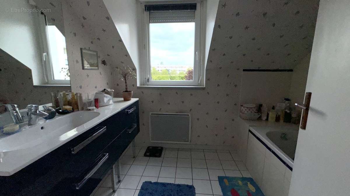 Appartement à MAISONS-ALFORT