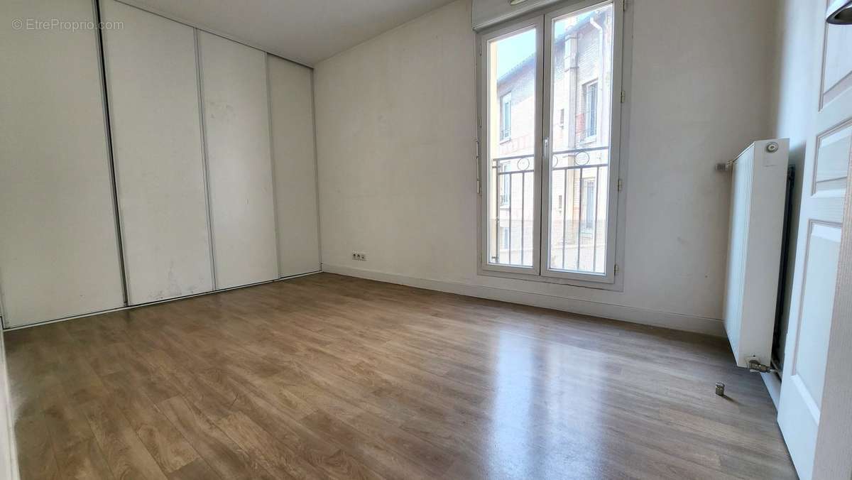 Appartement à MAISONS-ALFORT