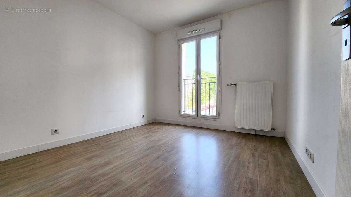 Appartement à MAISONS-ALFORT