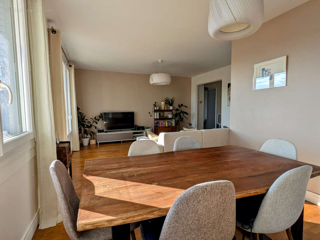 Appartement à LYON-5E