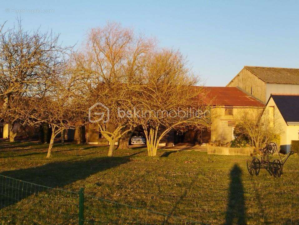 Maison à BAUGE