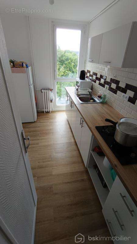 Appartement à VILLENEUVE-LA-GARENNE