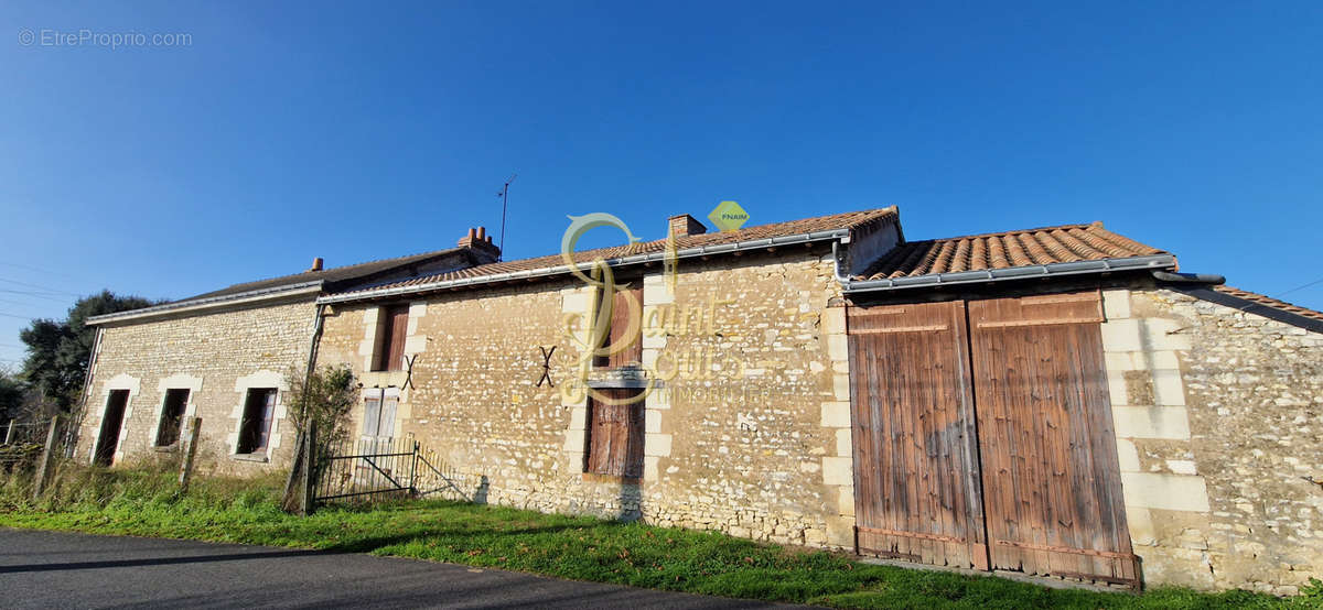 Maison à CHAVEIGNES