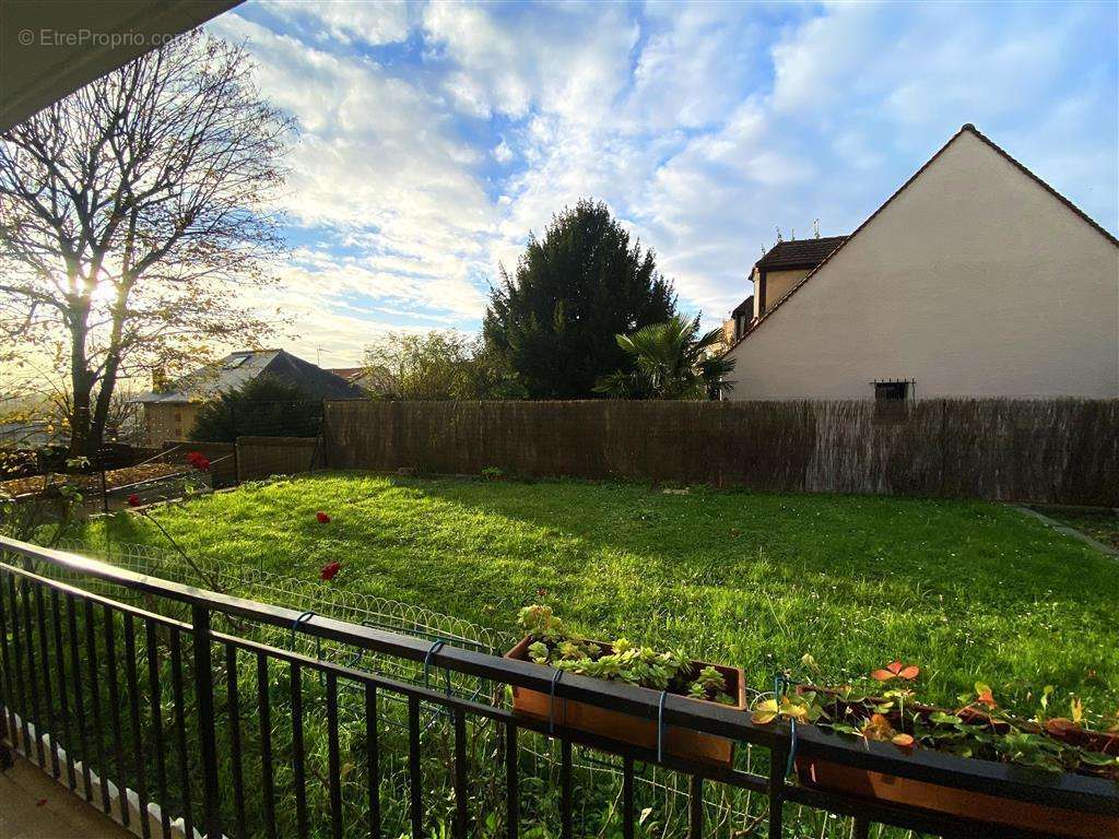 Appartement à CHAMPIGNY-SUR-MARNE