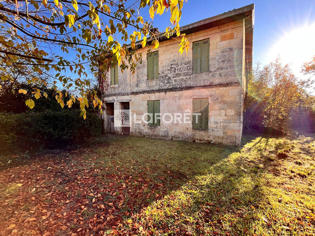 Maison à SAINT-LOUBES