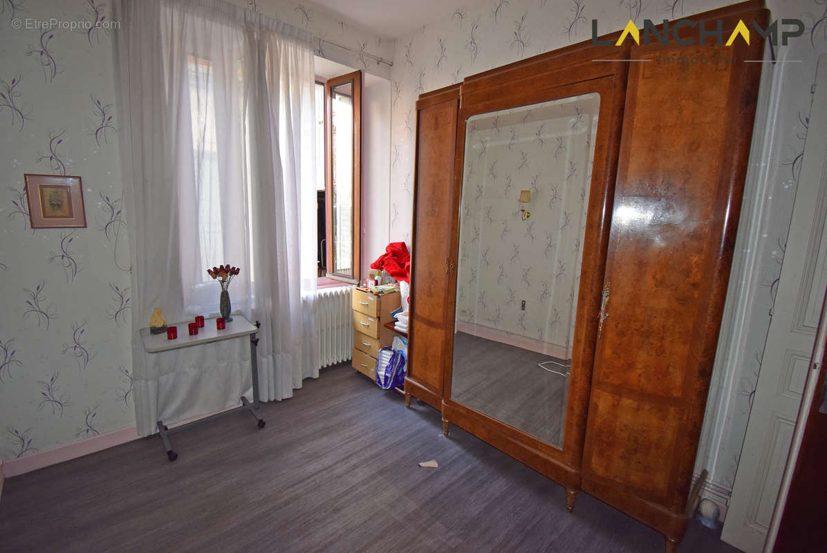 Appartement à SEYSSEL