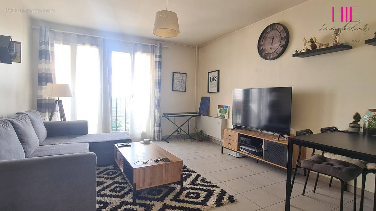 Appartement à BONDY