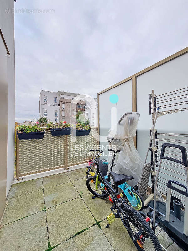 Appartement à GENNEVILLIERS