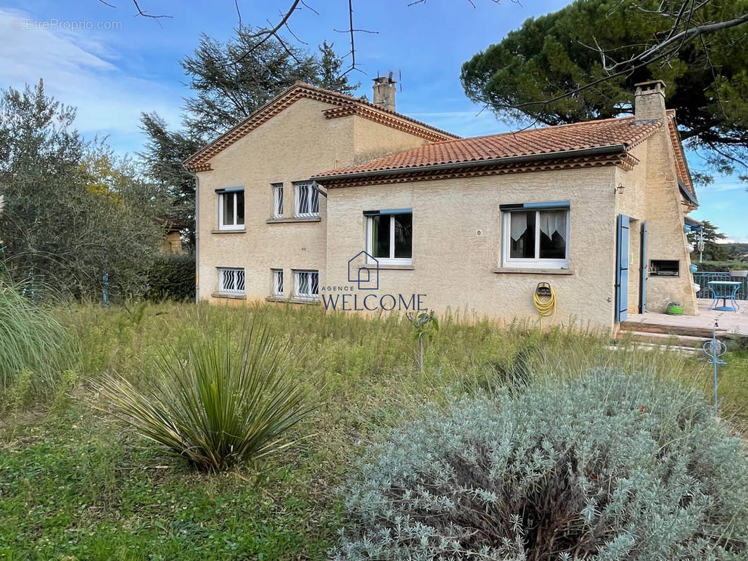 Maison à BAGNOLS-SUR-CEZE