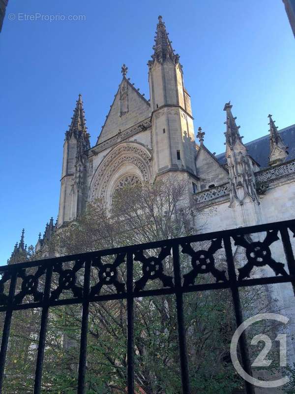 Appartement à BORDEAUX