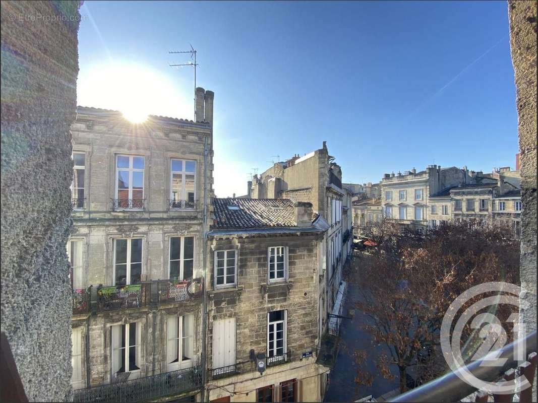 Appartement à BORDEAUX