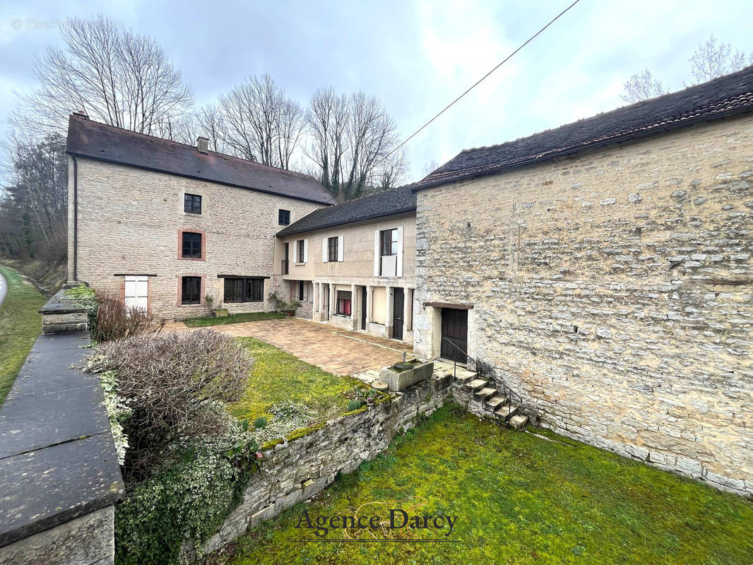 Maison à CHATILLON-SUR-SEINE