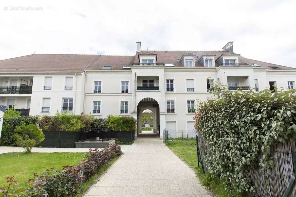 Appartement à MONTLHERY