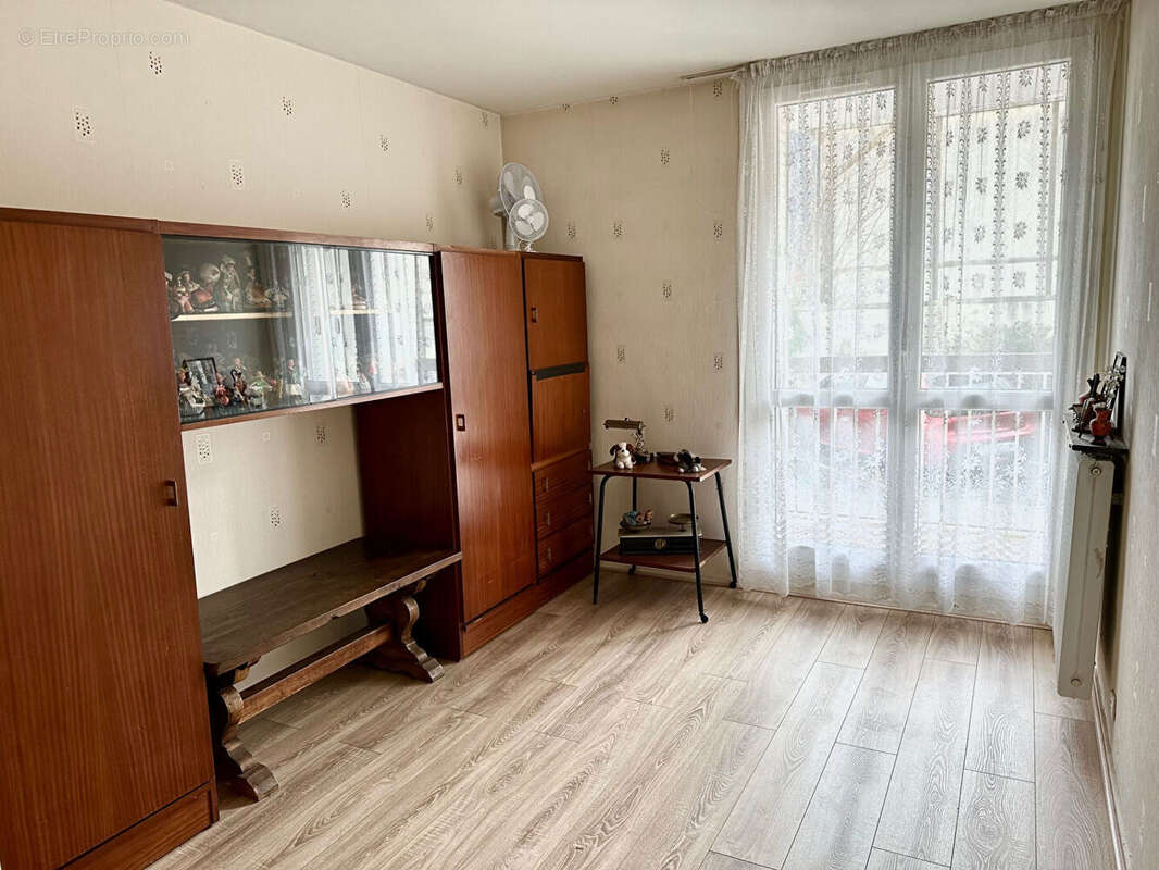 Appartement à IVRY-SUR-SEINE