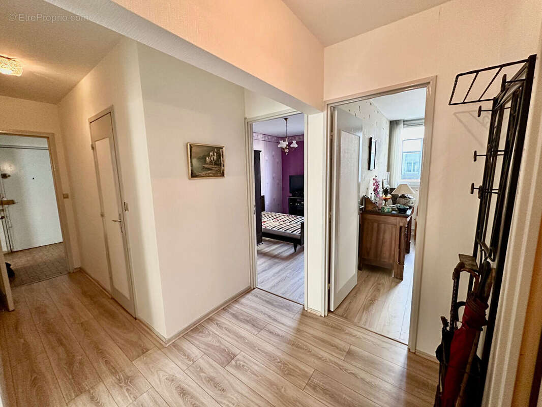 Appartement à IVRY-SUR-SEINE