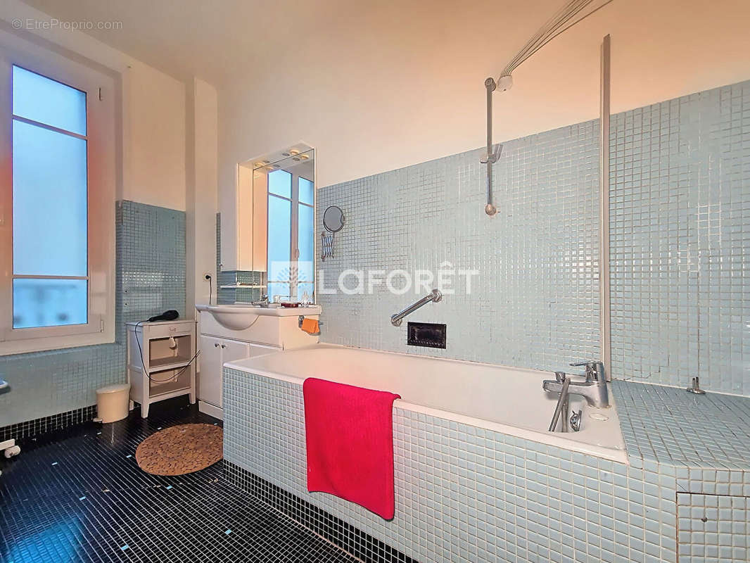 Maison à PARIS-20E