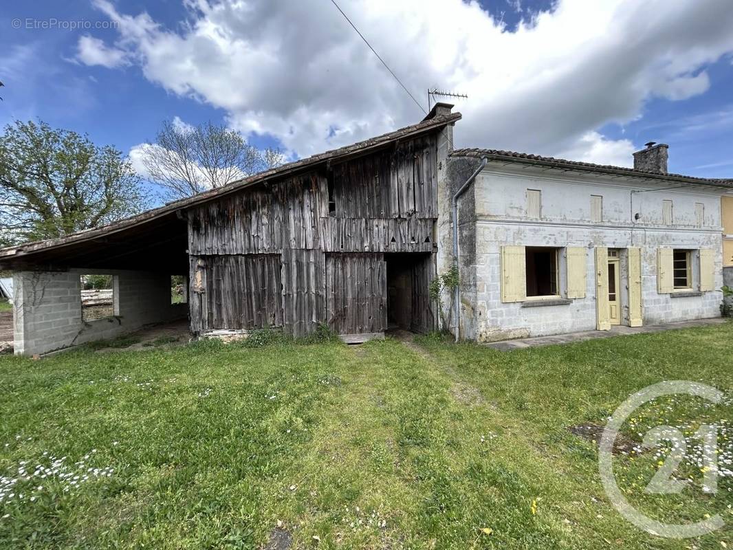 Maison à SAINT-ANTOINE-SUR-L&#039;ISLE