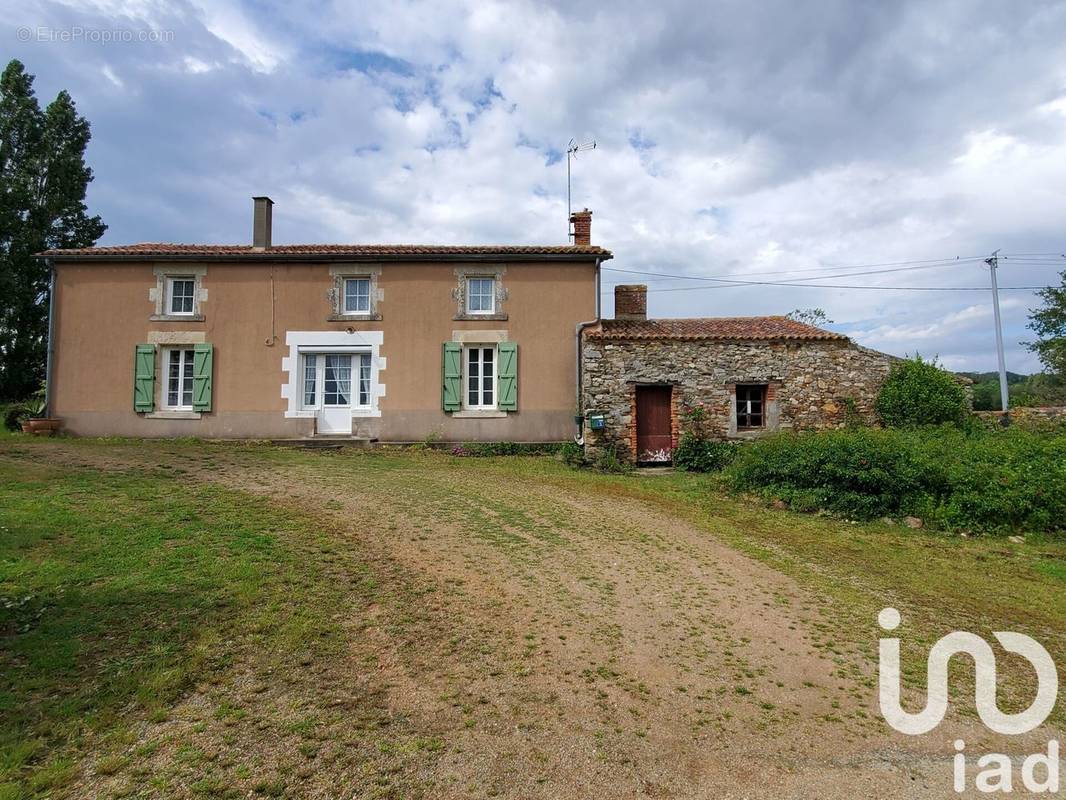 Photo 1 - Maison à MOUILLERON-EN-PAREDS