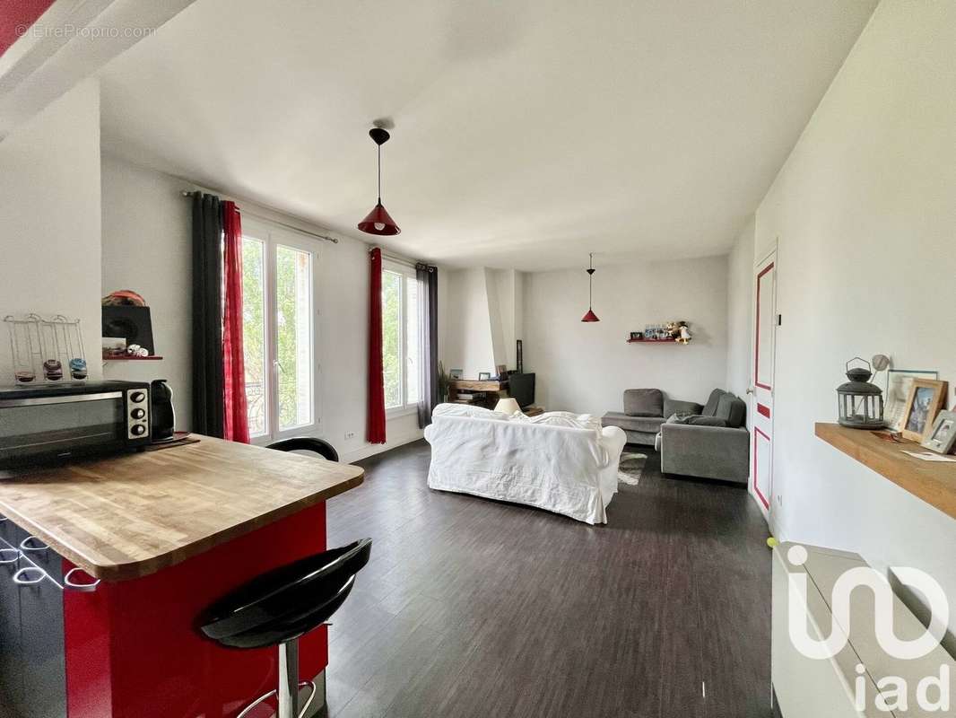 Photo 2 - Appartement à ASNIERES-SUR-SEINE