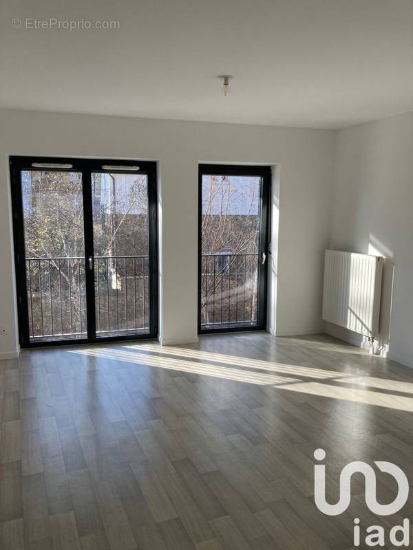 Photo 1 - Appartement à IVRY-SUR-SEINE