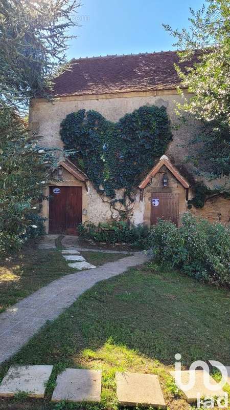 Photo 2 - Maison à SAINT-PIERRE-LES-ETIEUX