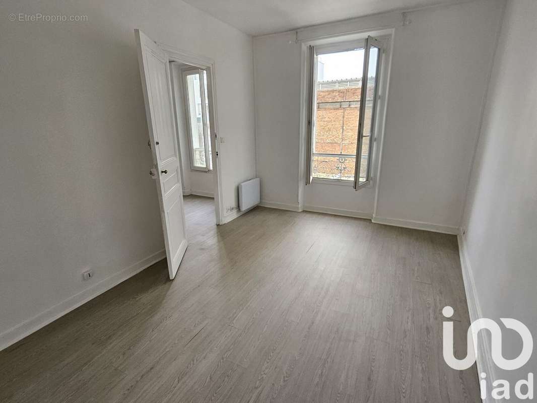 Photo 3 - Appartement à AUBERVILLIERS