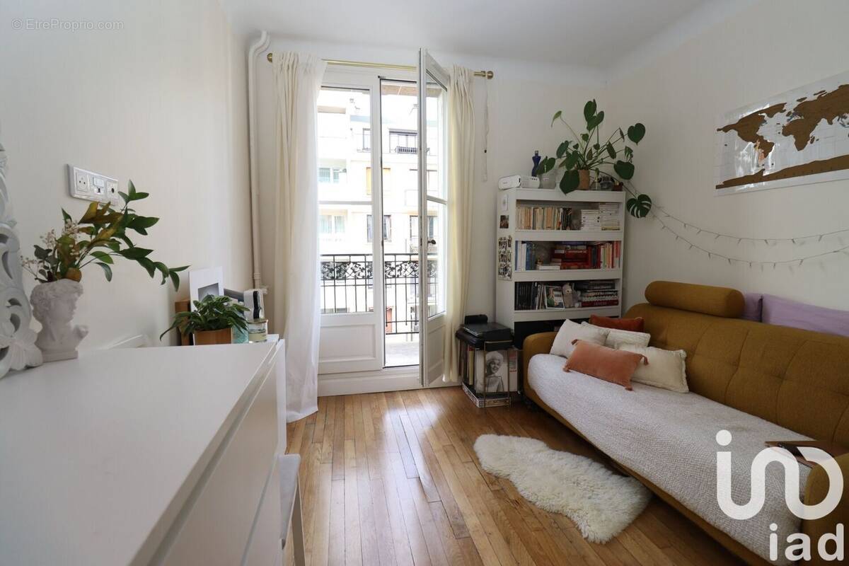 Photo 1 - Appartement à PARIS-15E