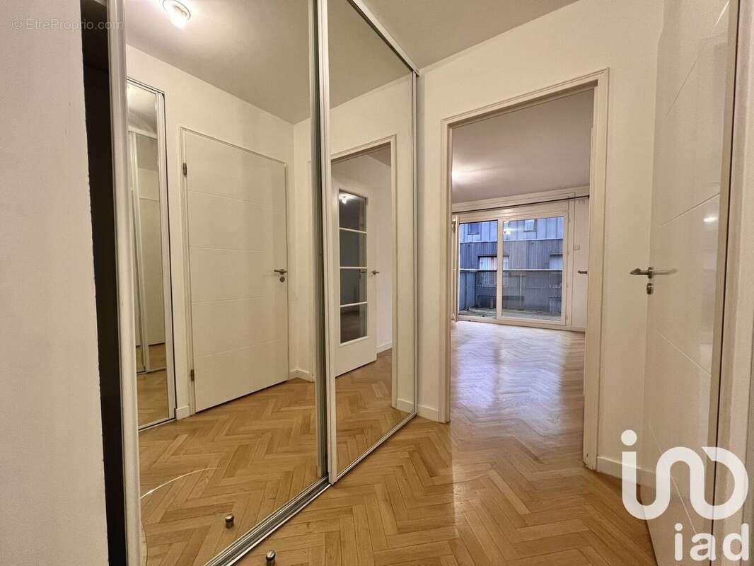 Photo 2 - Appartement à VERSAILLES