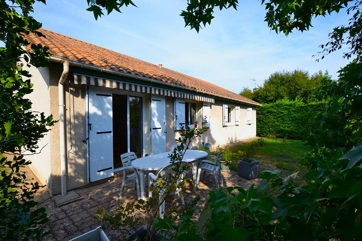 Maison à CHAPONOST