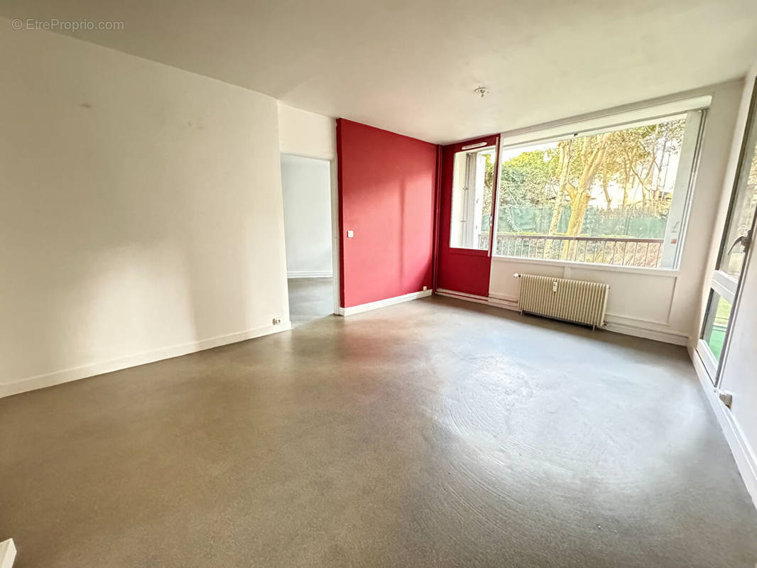 Appartement à PARIS-19E