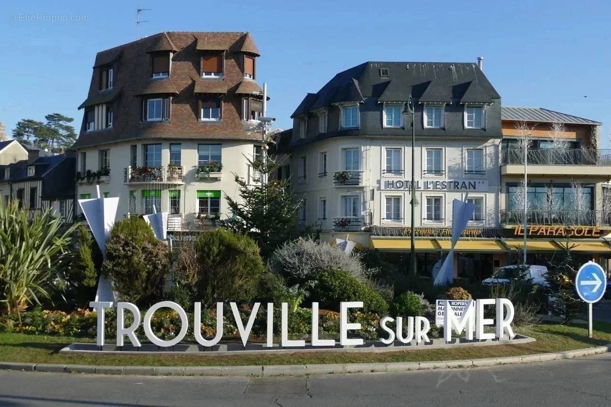 Appartement à TROUVILLE-SUR-MER