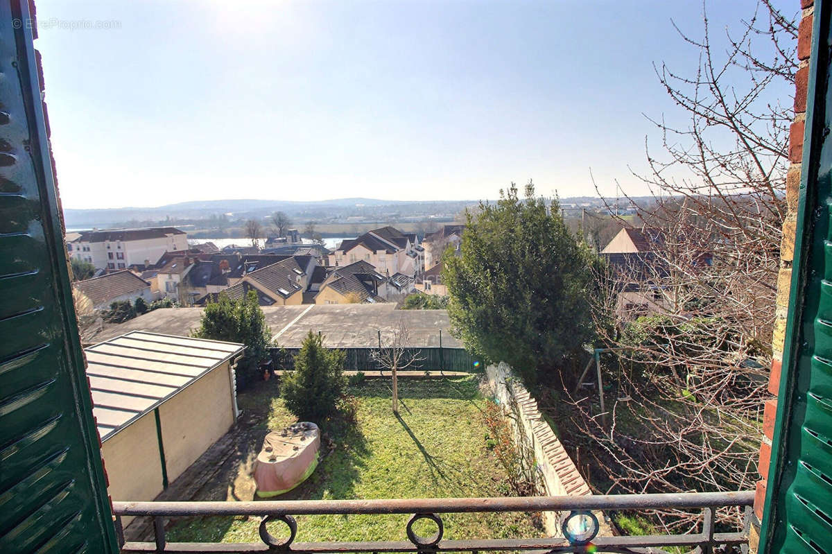 Maison à TRIEL-SUR-SEINE