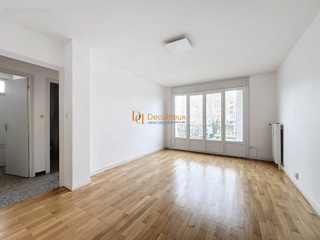 Appartement à VILLEURBANNE