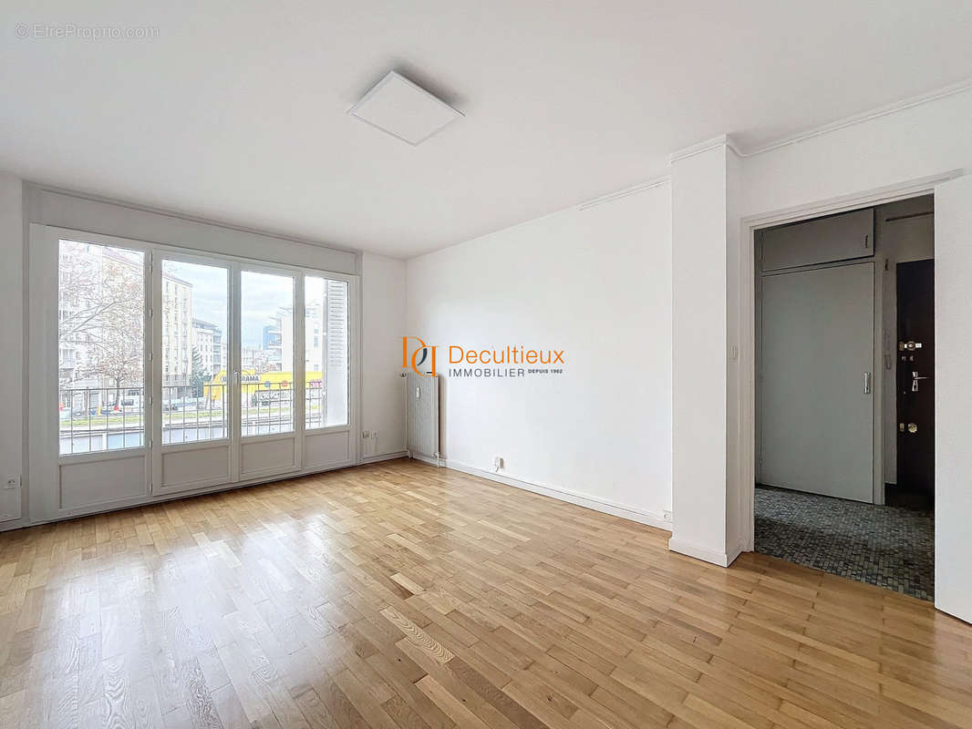 Appartement à VILLEURBANNE