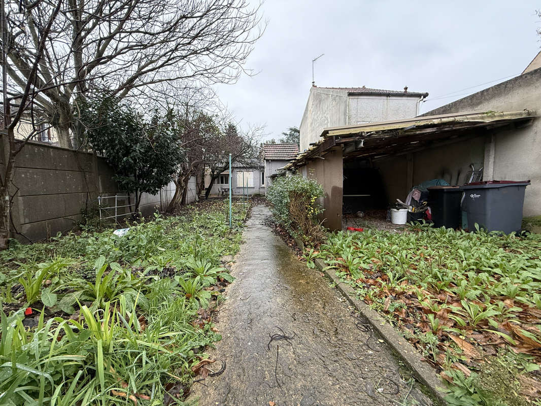 Maison à BOBIGNY