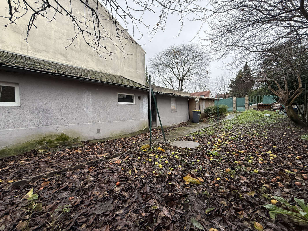 Maison à BOBIGNY