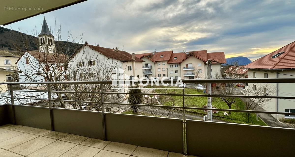 Appartement à SAINT-CERGUES