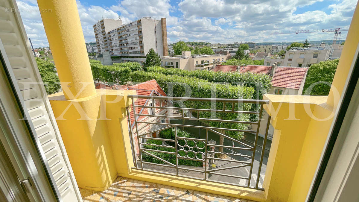 Appartement à NANTERRE