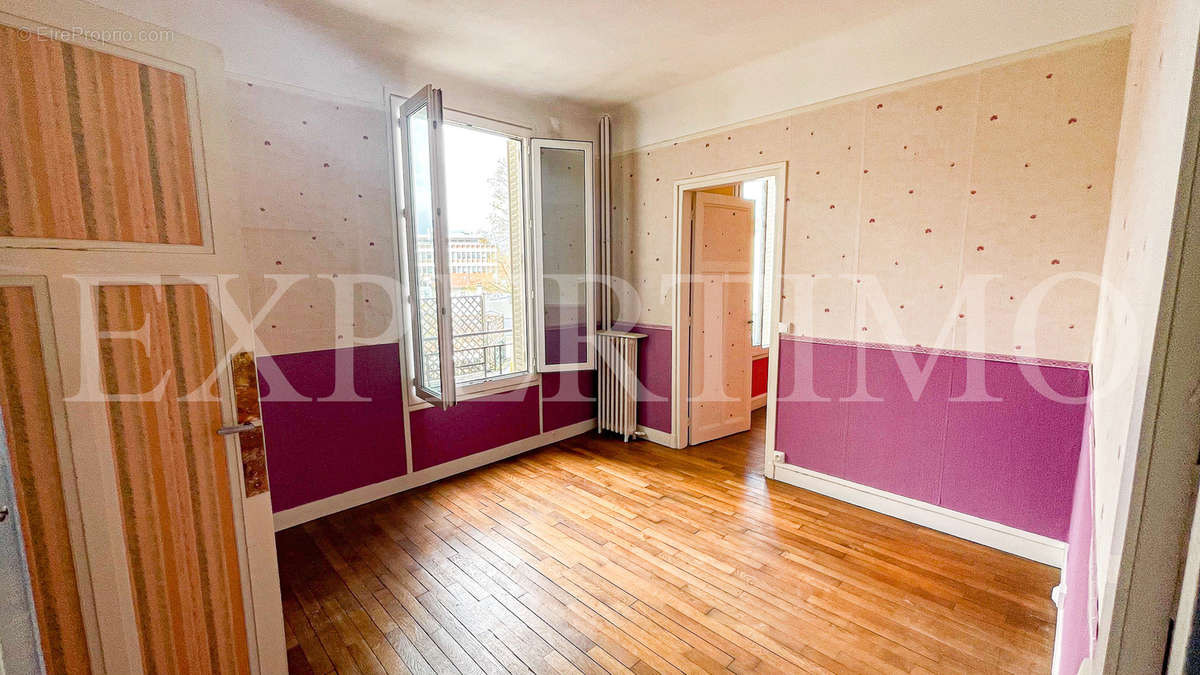 Appartement à NANTERRE