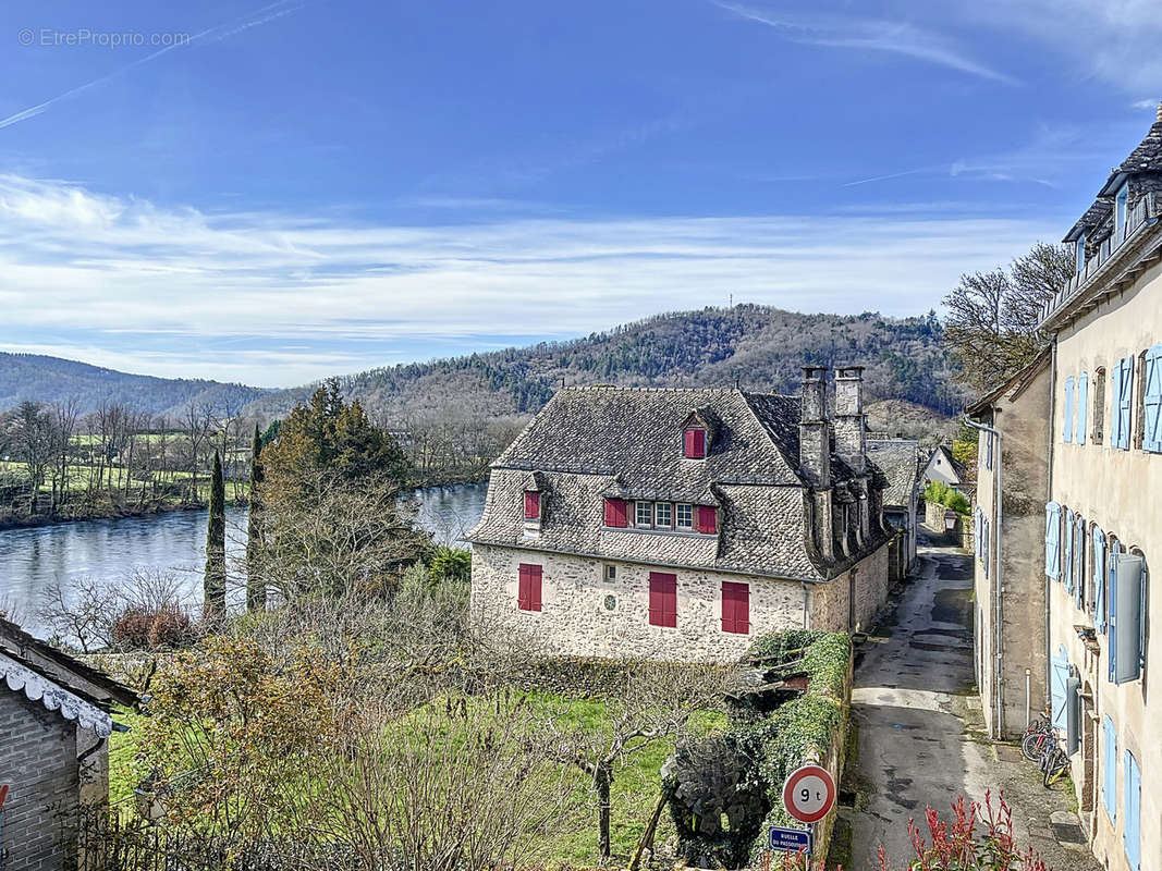 Maison à ARGENTAT