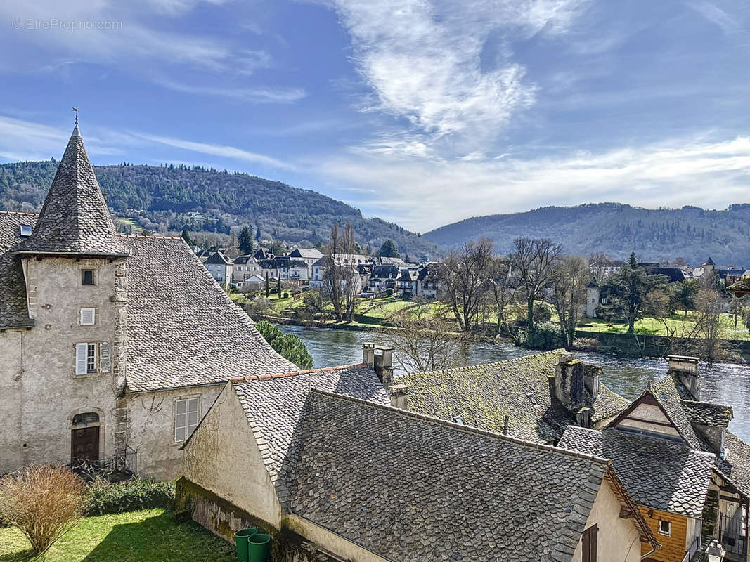 Maison à ARGENTAT