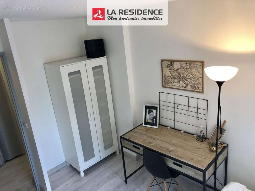 Appartement à COURCOURONNES