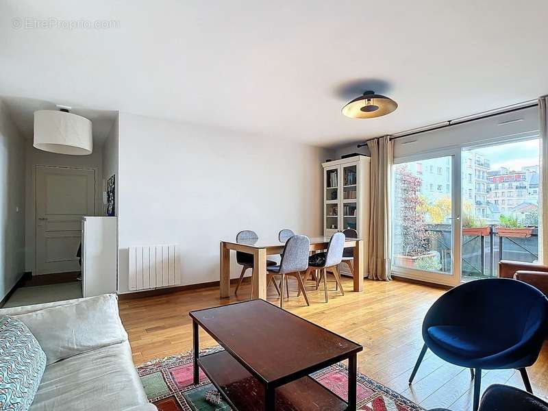 Appartement à ASNIERES-SUR-SEINE