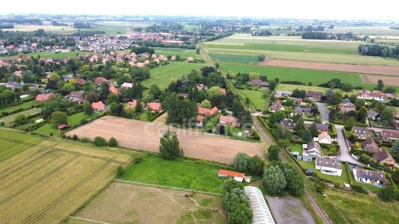 Terrain à SAILLY-SUR-LA-LYS