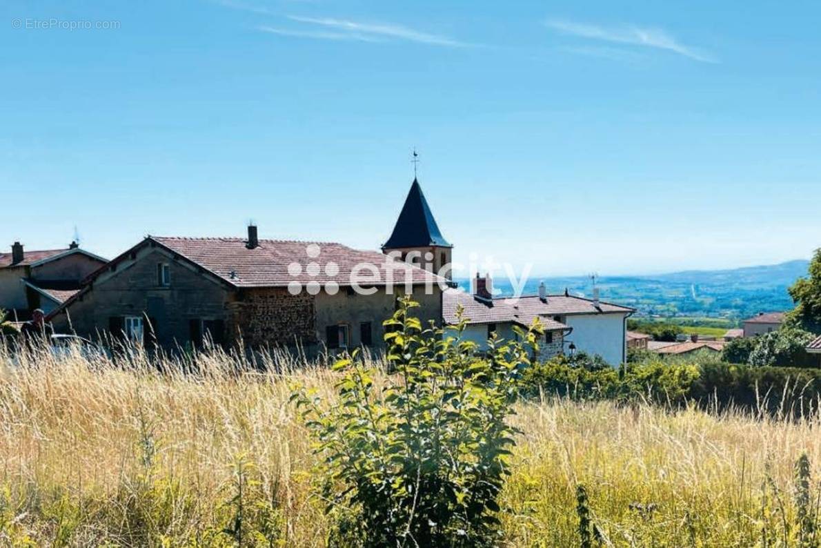 Terrain à PONTCHARRA-SUR-TURDINE